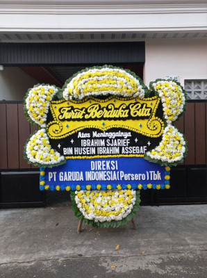 Papan Bunga Duka di Kayoa